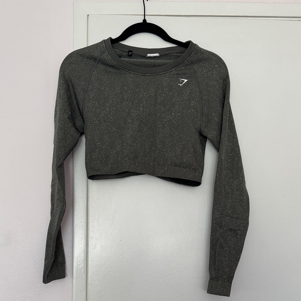 Gymshark green Long Sleeve Crop Top Size Large